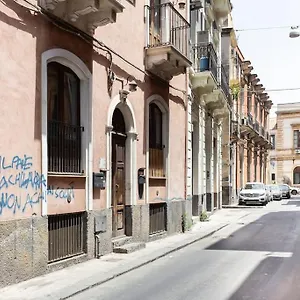 Vecchio Bastione • Unico Ambiente • • Appartamento
